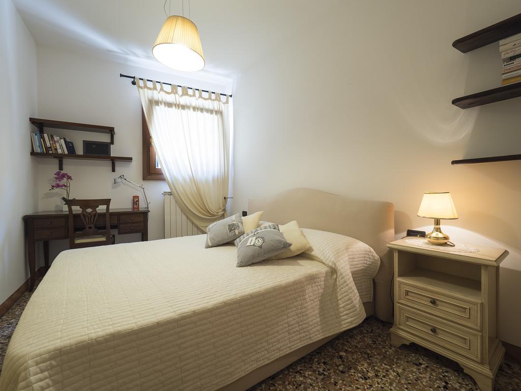 Romantic Lagoon - Canal View Venedig Exterior foto